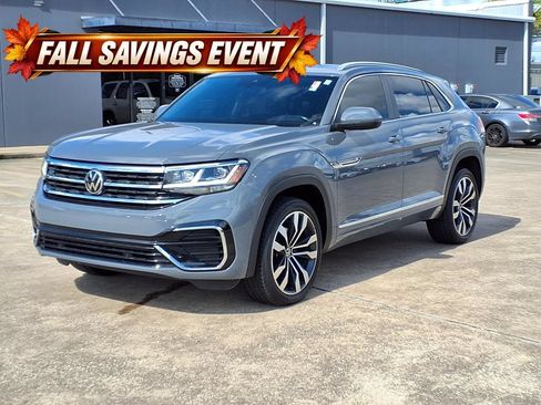 Used 2020 Volkswagen Atlas Cross Sport SEL R-Line AWD/4WD image 3