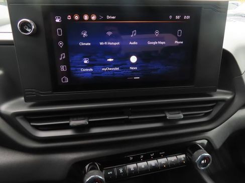 Used 2024 Chevrolet Silverado EV W/T AWD/4WD image 34