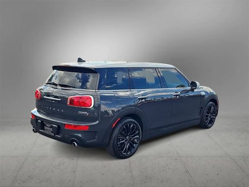 Used 2019 MINI Cooper Clubman S w/ Premium Package image 8