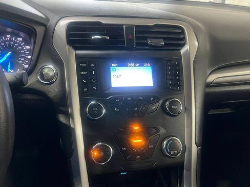 Used 2020 Ford Fusion S FWD image 19