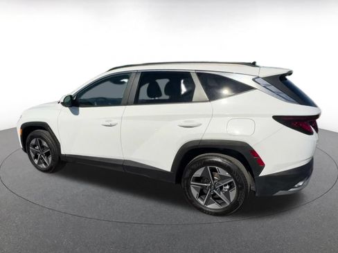 Used 2026 Hyundai Tucson SEL Plus AWD/4WD image 9