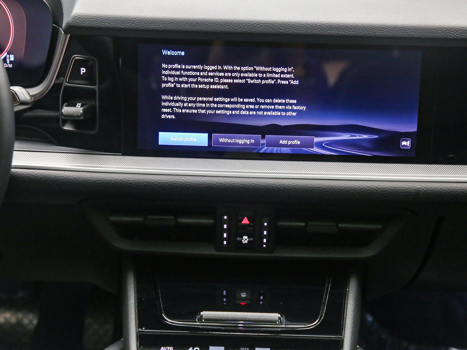 Certified 2026 Porsche Cayenne Coupe AWD/4WD image 17