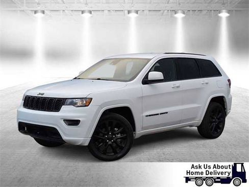 Used 2020 Jeep Grand Cherokee Altitude image 1