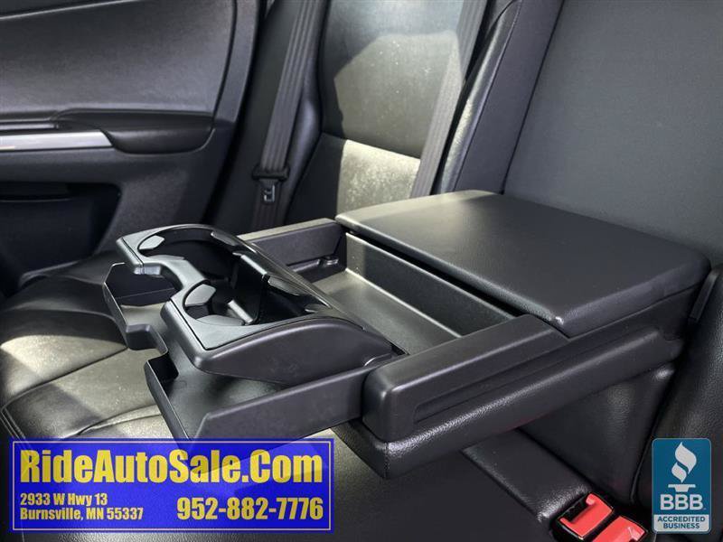Used 2016 Volvo XC60 T6 w/ Proximity Package AWD/4WD image 29