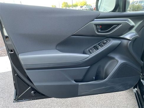 New 2025 Subaru Impreza 2.0i image 9