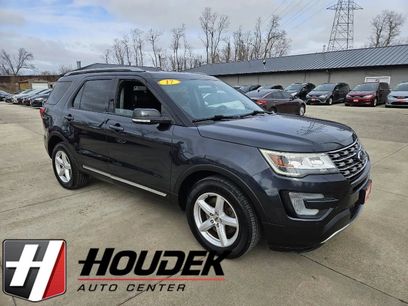 Used 2017 Ford Explorer XLT w/ Equipment Group 202A