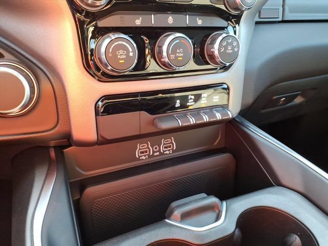 Used 2025 RAM 1500 Big Horn AWD/4WD image 19