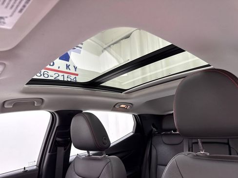 Used 2023 Chevrolet Bolt EUV Premier w/ Sun & Sound Package image 20