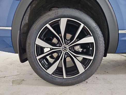 New 2026 Volkswagen Atlas SEL Premium R-Line AWD/4WD image 13