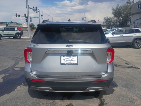 Used 2023 Ford Explorer XLT w/ Equipment Group 202A RWD image 7