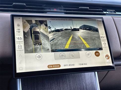 New 2026 Land Rover Range Rover Long Wheelbase SE image 25