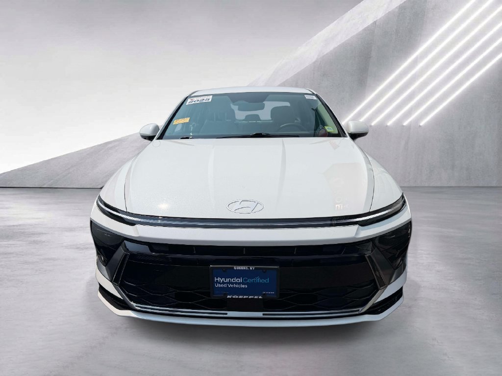 Certified 2025 Hyundai Sonata SEL AWD/4WD image 2