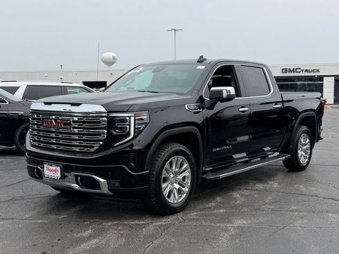 Certified 2024 GMC Sierra 1500 Denali w/ Technology Package AWD/4WD image 2