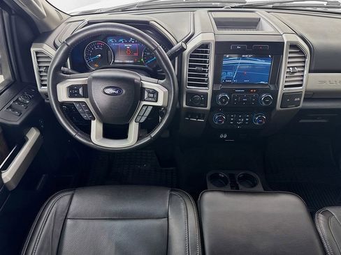 Used 2017 Ford F250 Lariat w/ Chrome Package RWD image 28