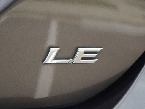 Used 2022 Toyota Camry LE FWD image 16
