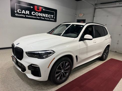 Used 2021 BMW X5 xDrive40i w/ M Sport Package AWD/4WD image 2