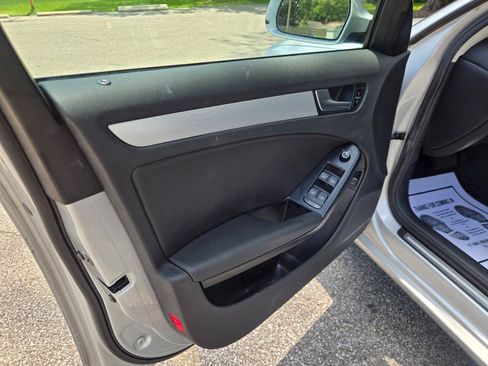 Used 2009 Audi A4 2.0T Premium FWD image 18