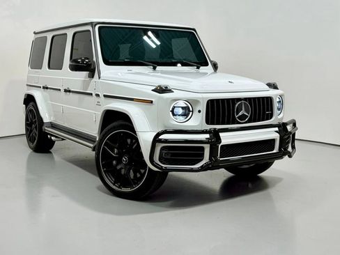 Used 2022 Mercedes-Benz G 63 AMG 4MATIC w/ AMG Performance Package image 3