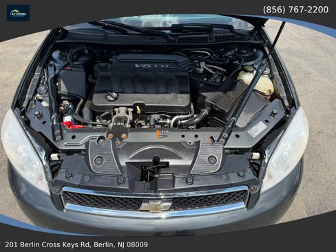 Used 2012 Chevrolet Impala LTZ FWD image 26