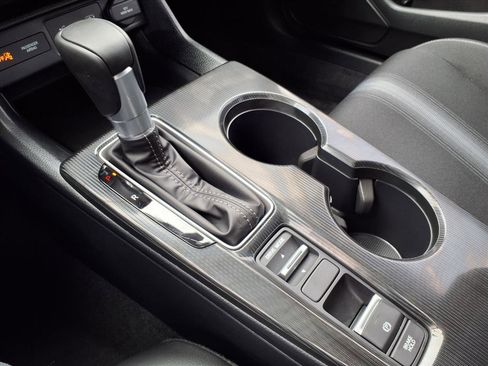 Used 2025 Honda Civic FWD Hybrid Sedan image 11