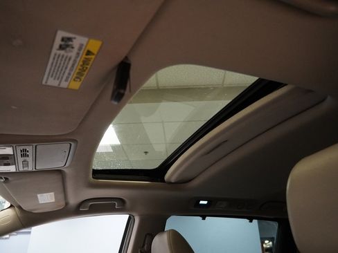 Used 2014 Honda Odyssey EX-L image 4