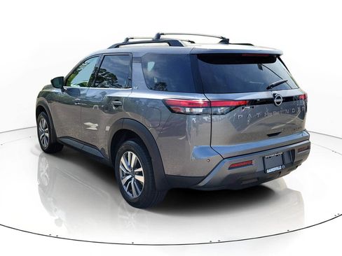 New 2026 Nissan Pathfinder SL AWD/4WD image 3