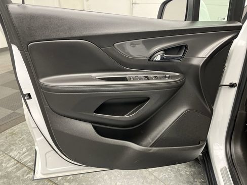 Used 2019 Buick Encore Preferred image 6
