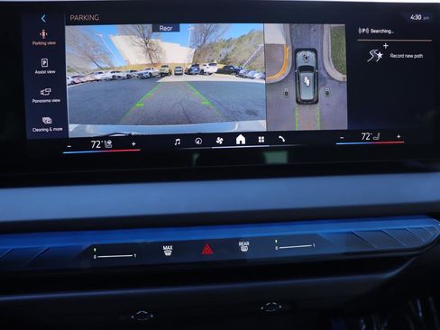 Used 2025 BMW X3 xDrive30i w/ Premium Package image 33