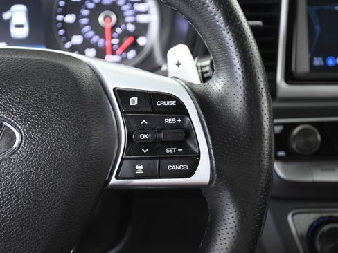 Used 2019 Hyundai Sonata Limited image 13