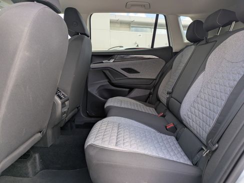 Used 2025 Volkswagen Tiguan S FWD image 13