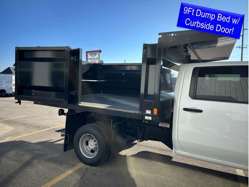 Used 2024 Chevrolet Silverado 3500 W/T w/ WT Convenience Package image 3