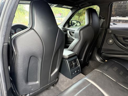 Used 2015 BMW M3 image 41