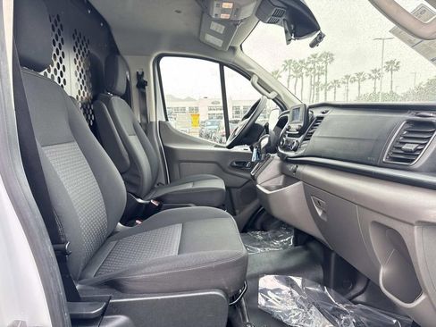 Certified 2023 Ford Transit 250 Low Roof w/ Exterior Upgrade Package image 27