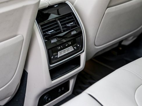 Certified 2025 BMW X5 M60i image 22