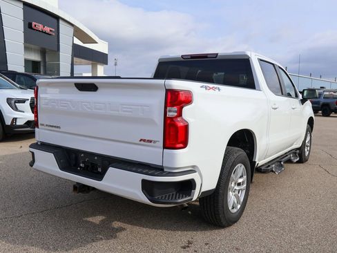 Used 2021 Chevrolet Silverado 1500 RST image 3