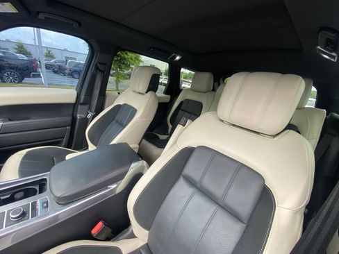 Used 2022 Land Rover Range Rover Sport HST AWD/4WD image 21