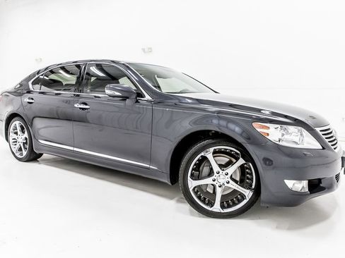 Used 2010 Lexus LS 460 L RWD image 10