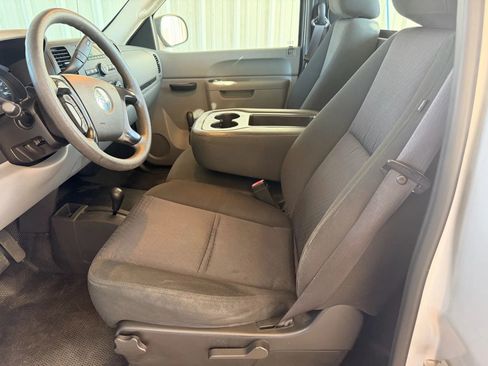 Used 2010 Chevrolet Silverado 1500 W/T w/ Skid Plate Package image 11