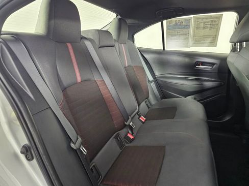 Used 2025 Toyota Corolla SE w/ SE Premium Package image 36