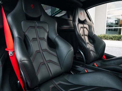 Used 2015 Ferrari 458 Italia Coupe image 32