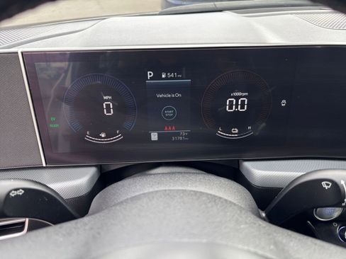 Used 2025 Hyundai Sonata SEL FWD image 40