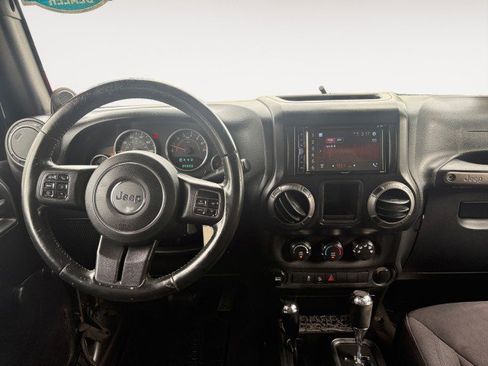 Used 2014 Jeep Wrangler Unlimited Sport w/ Connectivity Group image 6