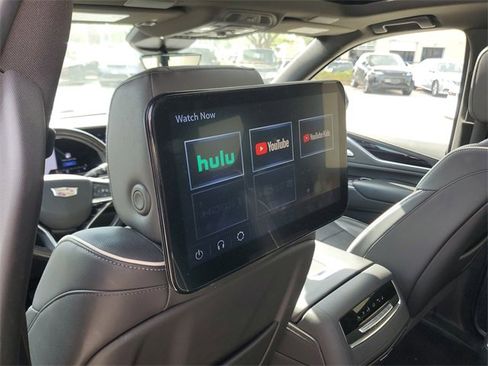 Used 2022 Cadillac Escalade Sport w/ Touring Package image 15