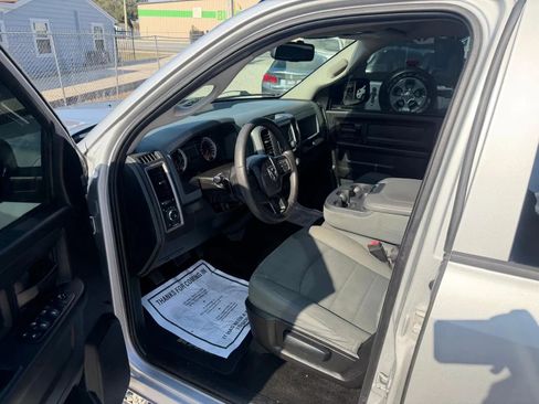 Used 2015 RAM 1500 Express image 7