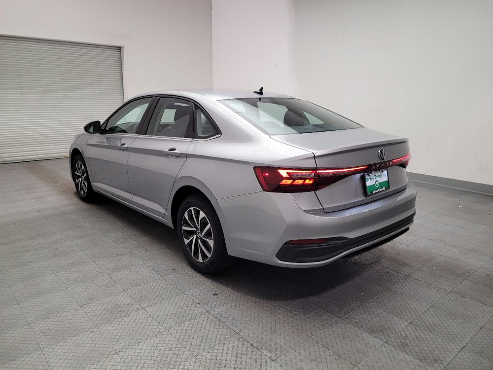 Used 2025 Volkswagen Jetta S FWD image 5