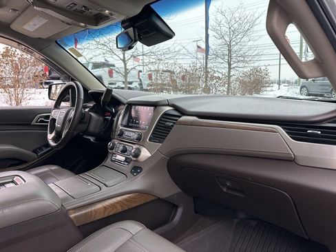 Used 2018 GMC Yukon Denali w/ Denali Ultimate Package image 25