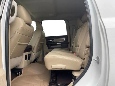 Used 2018 RAM 3500 Laramie AWD/4WD image 17