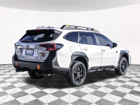 Used 2022 Subaru Outback Wilderness image 11