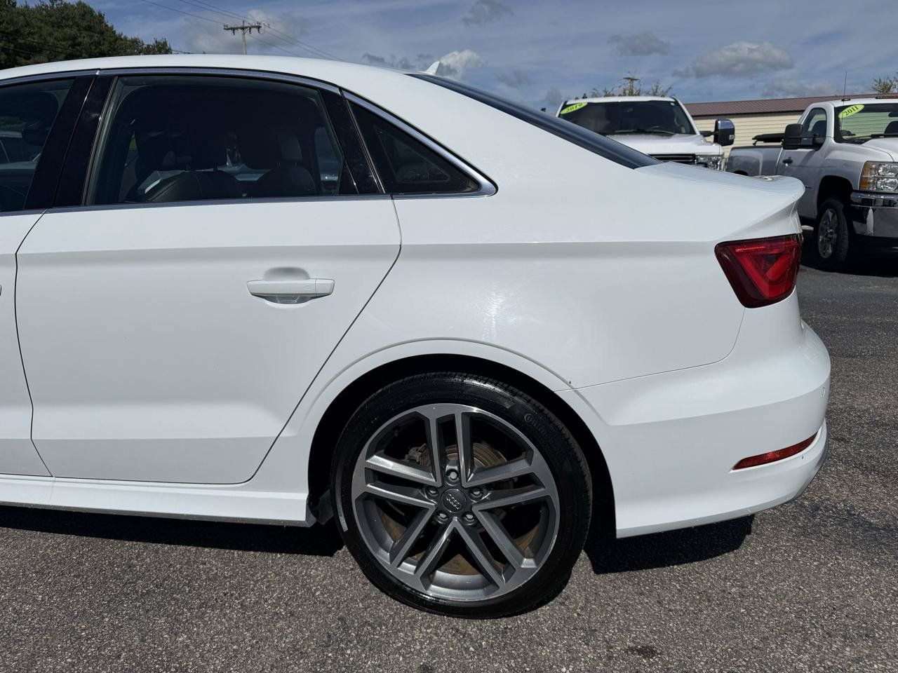 Used 2016 Audi A3 2.0T Premium Plus w/ Premium Plus Package AWD/4WD image 9
