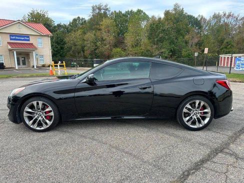 Used 2013 Hyundai Genesis 2.0T RWD image 4